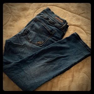 EXPRESS straight leg/skinny jeans!